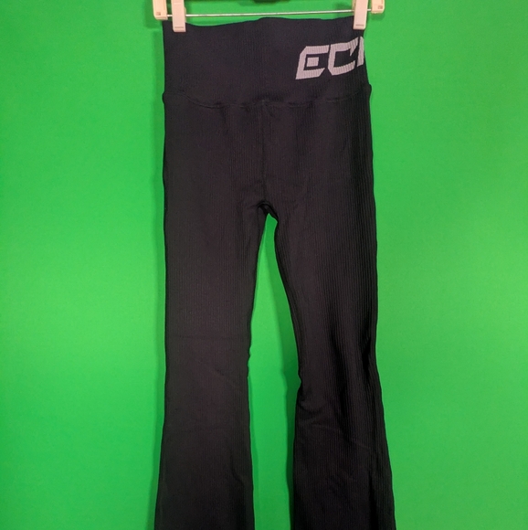 Echt Comfort Flare Leggings - Picture 1 of 1